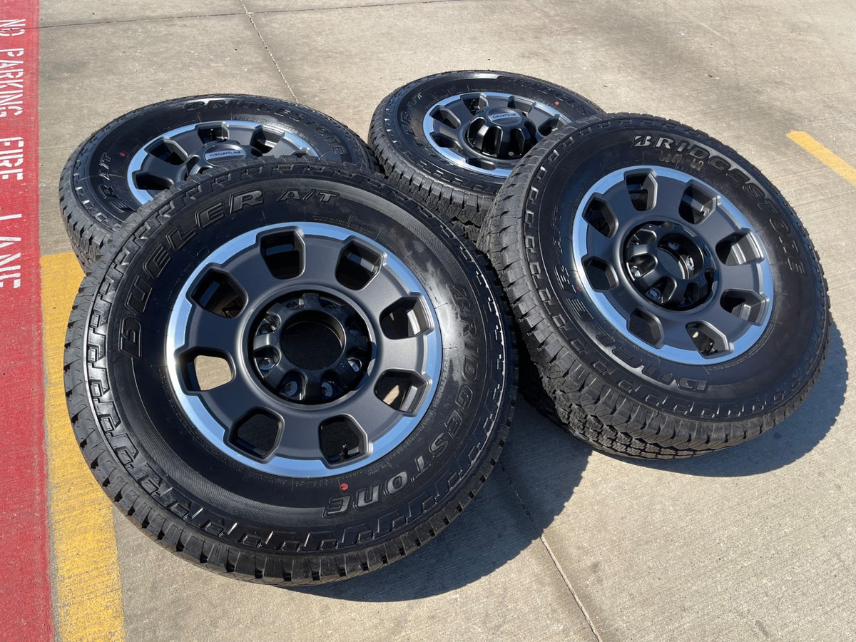 18" Ford F-250 F-350 OEM 10482 LARIAT rims wheels BRIDGSETONE SET NEW
