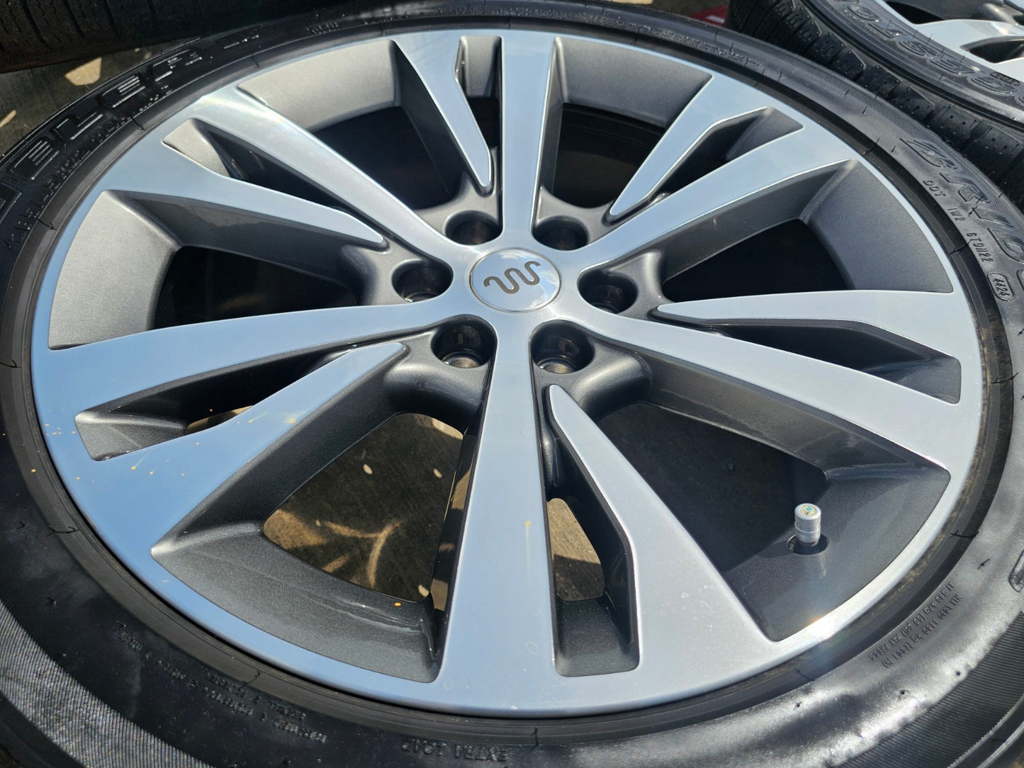 22" Ford F-150 KING RANCH LIMITED OEM rims wheels 10264 Expedition BRIDGESTONE