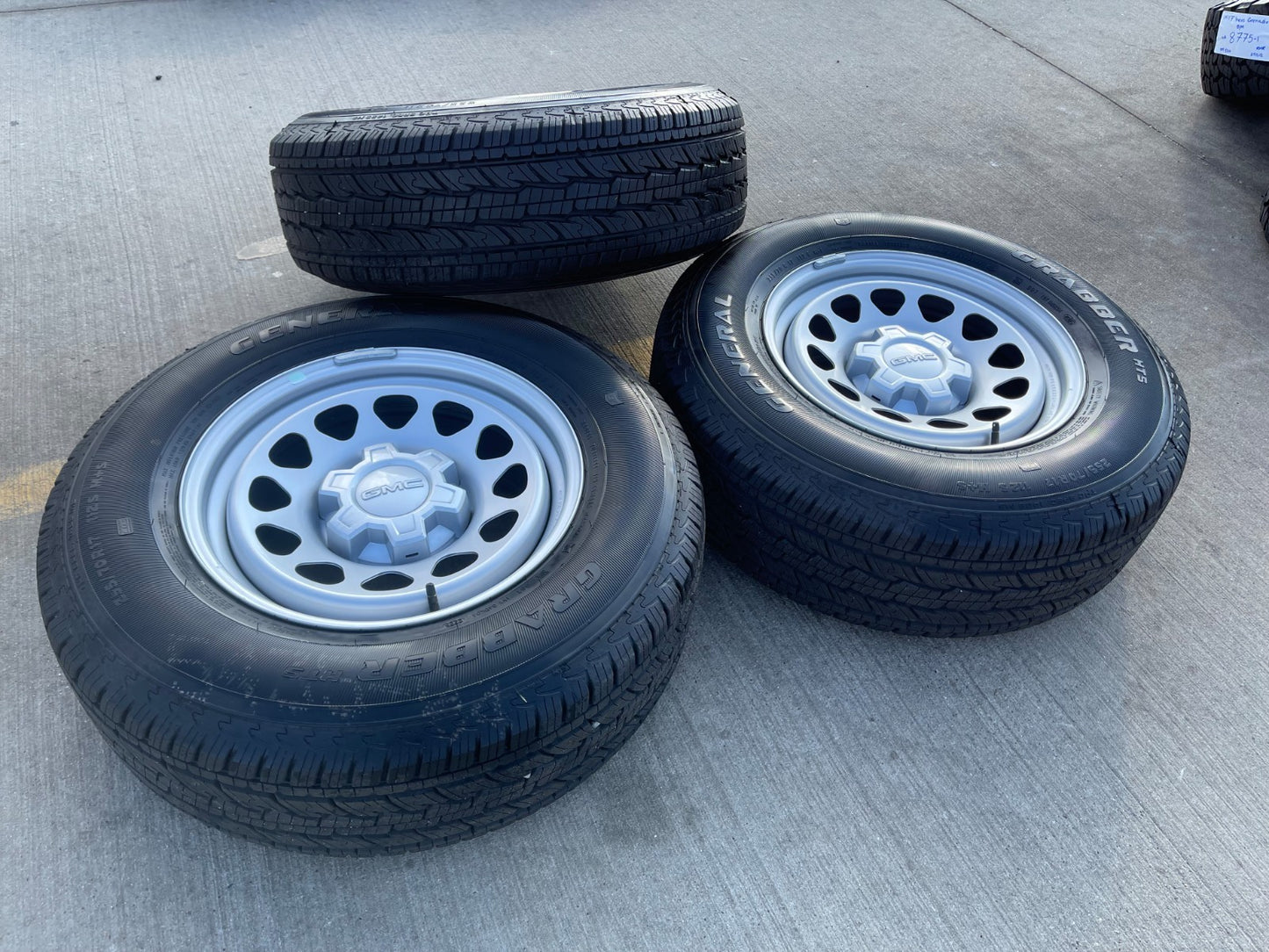 17" Chevy Silverado OEM wheel rim Tahoe Colorado 8130 GMC Canyon 2025 2026 NEW
