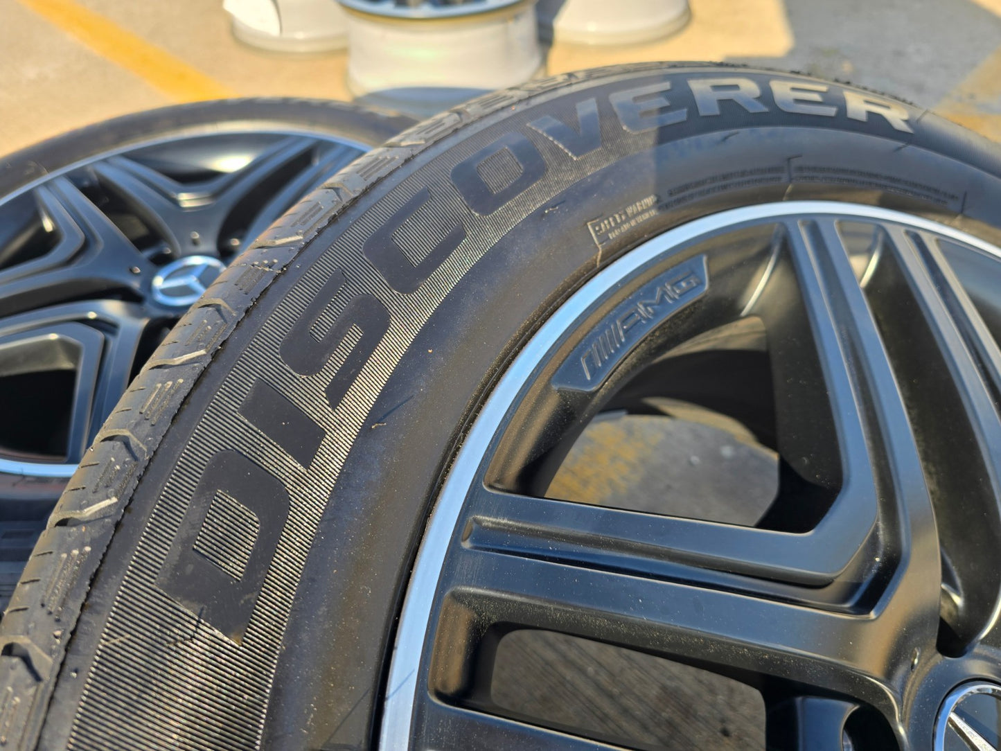 20" Mercedes G Wagon G63 AMG OEM 85326 black wheels rims tires NICE