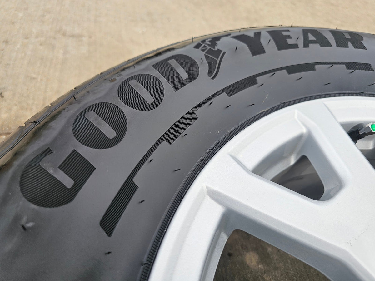 17" Toyota Tacoma 4Runner TRD OEM 10637 94254 wheels rims SET DISCOUNTED NEW !!!