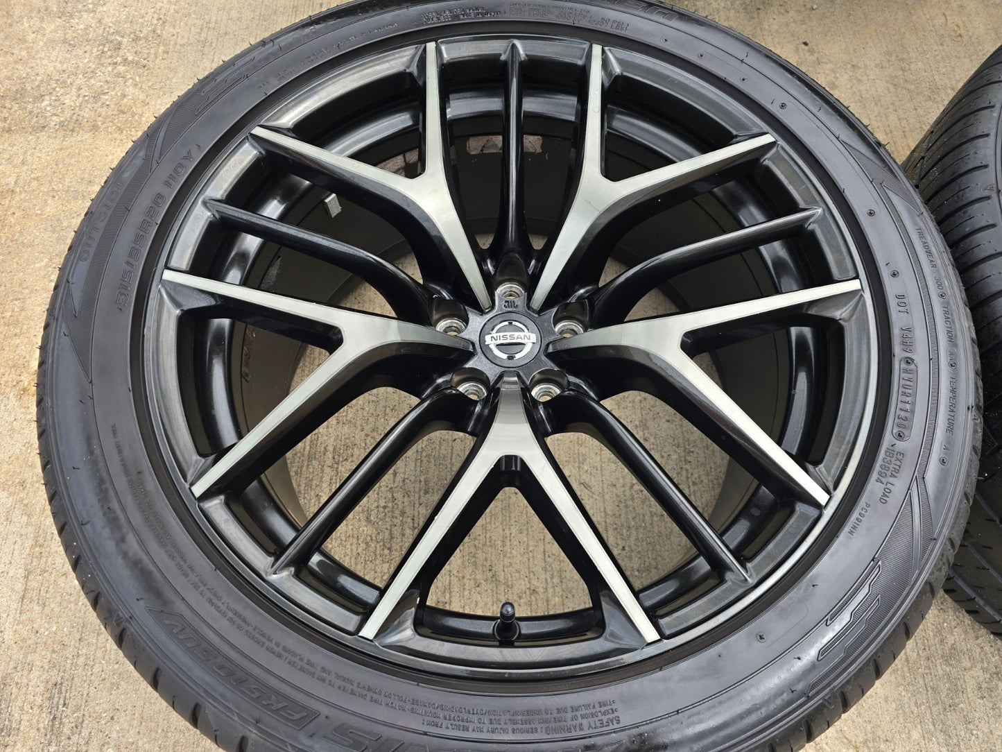 20" Nissan GT-R OEM wheels rims RAYS 62801 62200 SET GTR 2019 2020 2022 2023