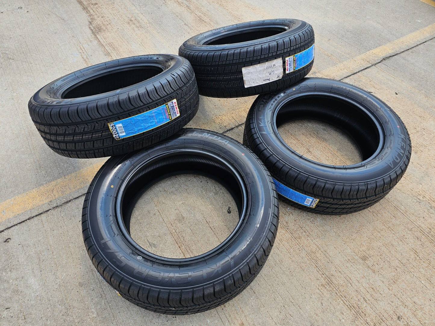 (4) 255/60/19 Kenda Klever S/T tires 109H BRAND NEW!