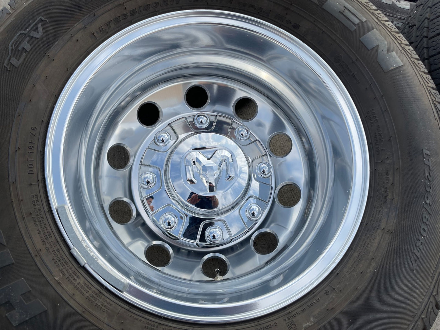 17" Dodge Ram 3500 Dually Laramie 8x200 wheels rims 2701 2702 OEM NEXEN