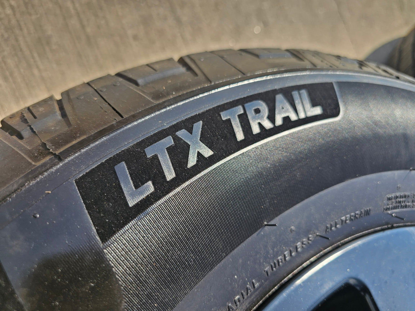 18" Toyota Land Cruiser OEM TRD black wheels rims 95952 Tundra Sequoia