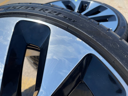 21" Lucid Air Grand Touring OEM 95542 95543 wheels rims black tires PIRELLI