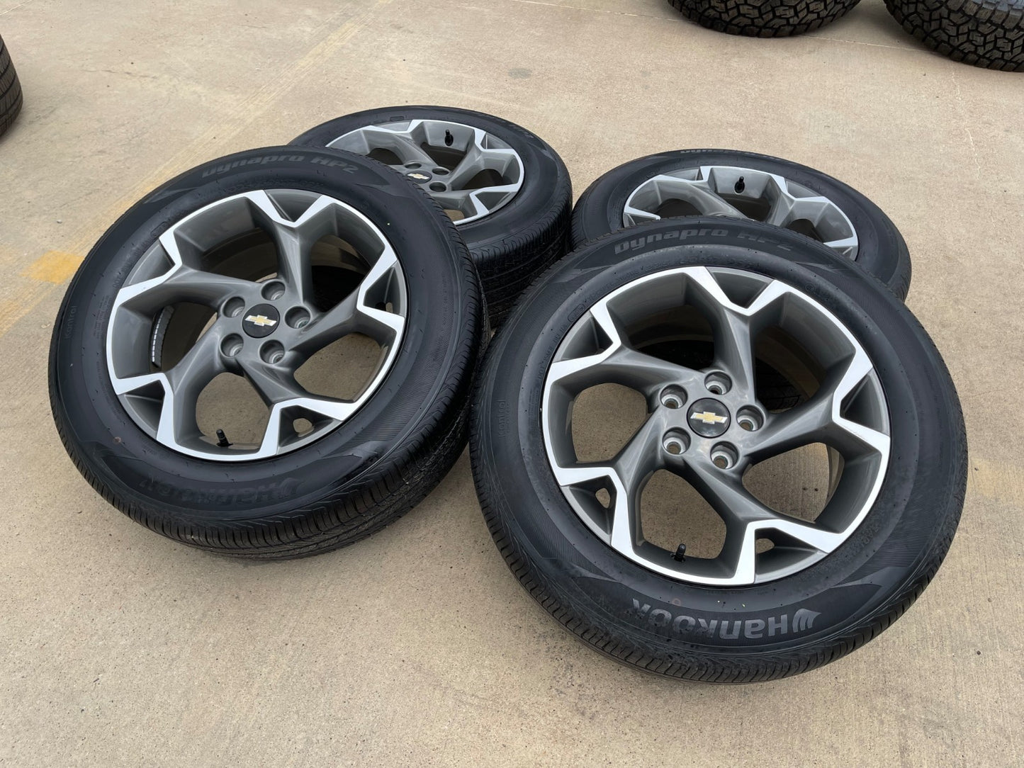 17" Chevy TRAX OEM wheels rims 14141 Terrain Trailblazer Equinox 2025 2026 NEW