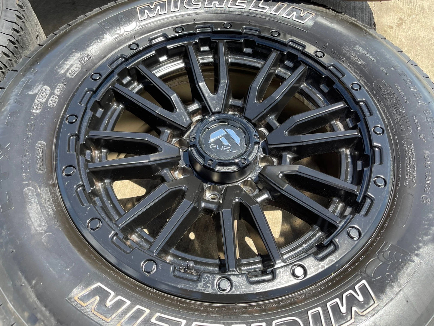 20x9 FUEL Rebel D680 Chevy Dodge Ram 2500 3500 wheels rims 8x165 8x6.5 tires