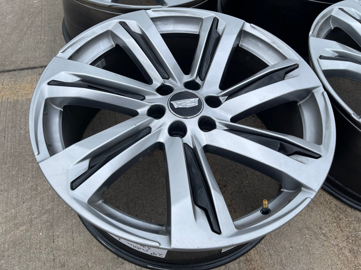(1) 24" Cadillac Escalade V Platinum OEM wheel rim spare 2024 2025 2026 2027 NEW