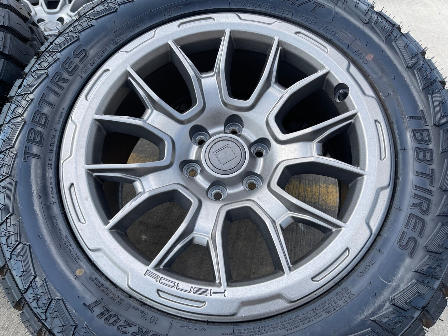 20" 20x9 Ford F-150 ROUSH OEM rims wheels tires Expedition SET 33" NEW