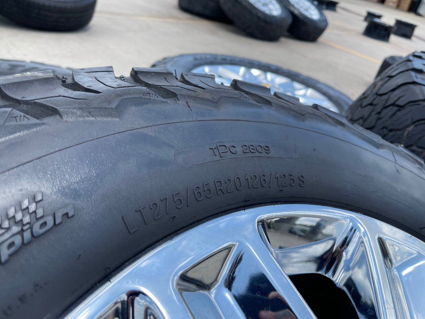 20" Chevy Silverado High Country LTZ 2500 3500 OEM 14124 wheels rims BFG KO3 A/T