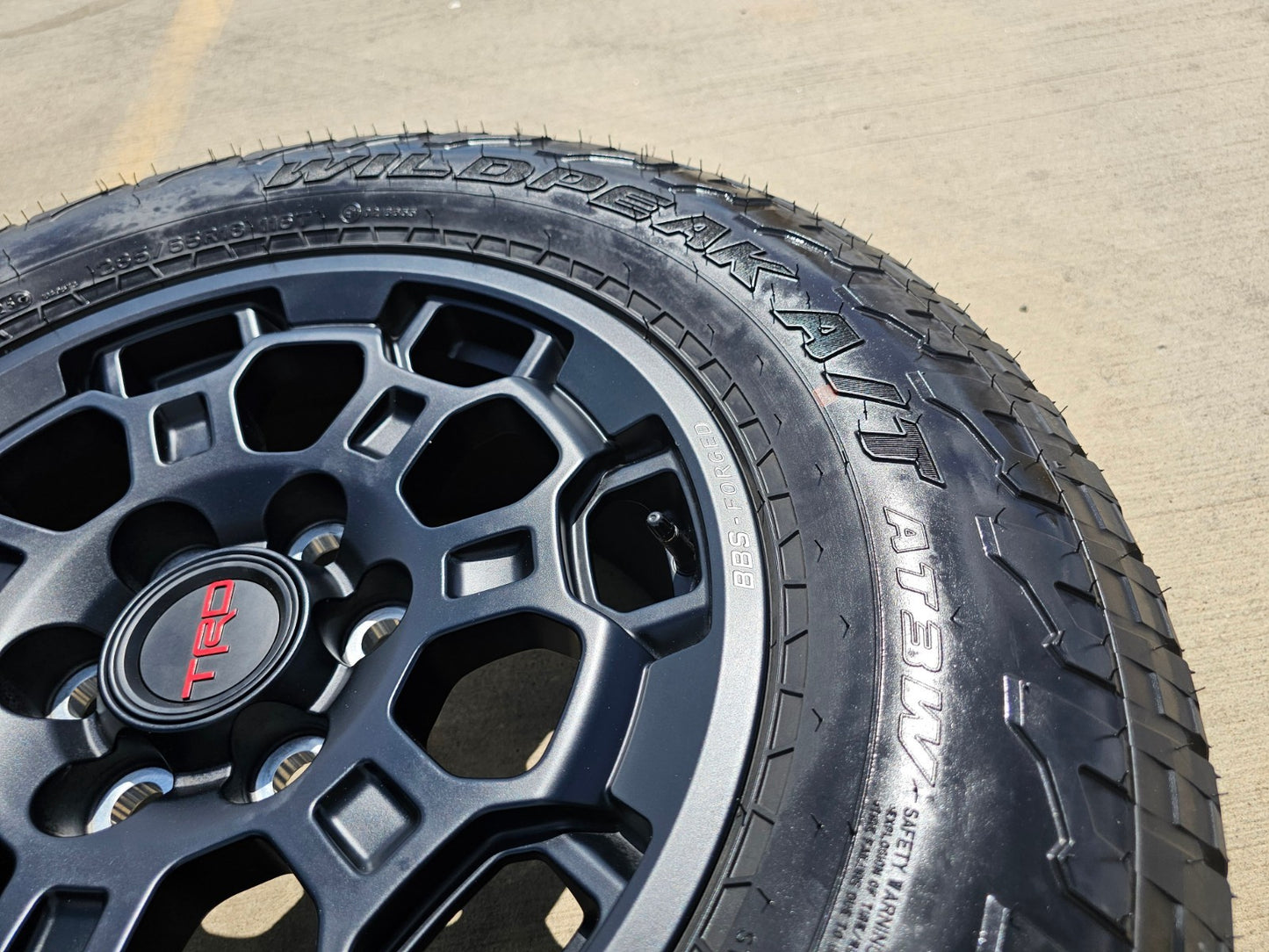 18" Toyota Tundra TRD BBS FORGED OEM black 95458 wheels rims Sequoia 2025 2026