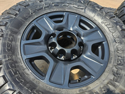 18" Ford F-250 F-350 TREMOR FX-4 OEM black wheels 10298 tires 35"