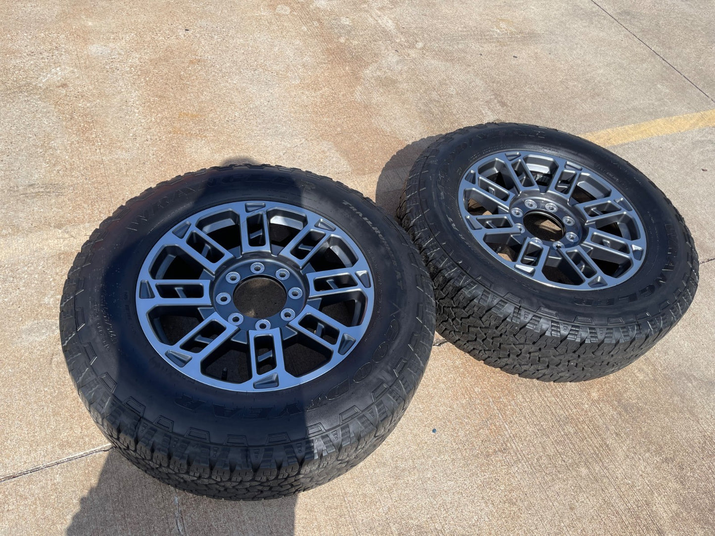 20" Ford F-250 F-350 OEM LIMITED Platinum wheel 10302 10483 rim 2024 2025 2026