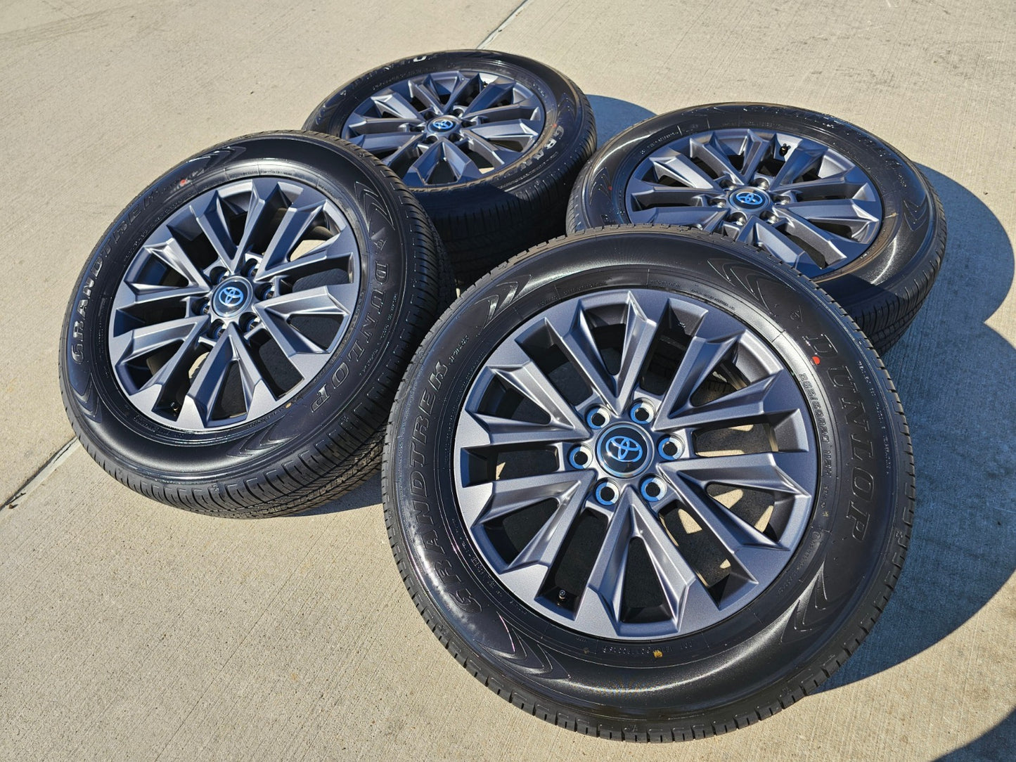 20" Toyota Land Cruiser OEM wheels rims 94057 Tundra Sequoia 2024 2025 2026 NEW