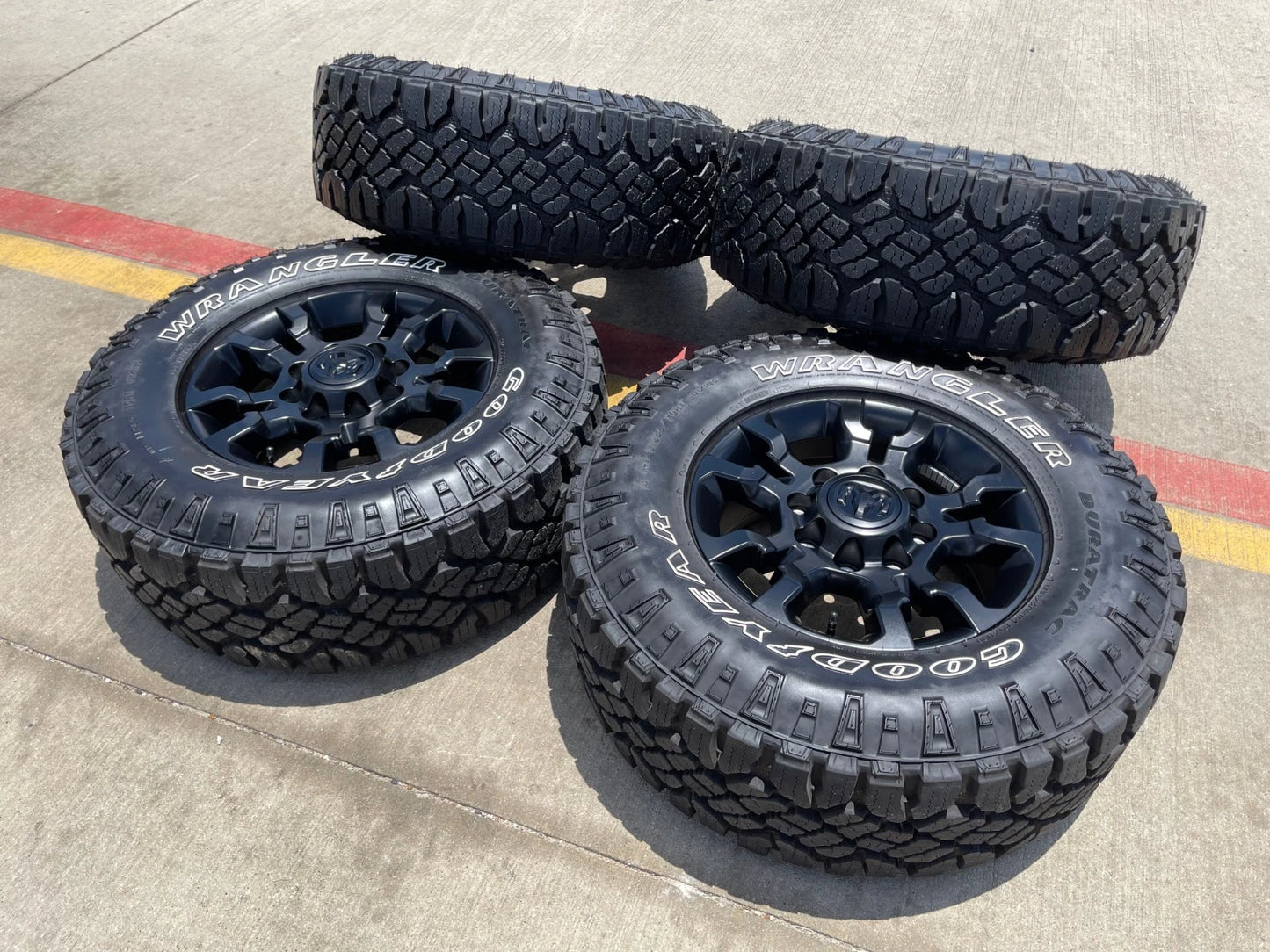 17" Ram 2500 3500 Laramie Power Wagon OEM wheels rims tires 2025 2026 NEW