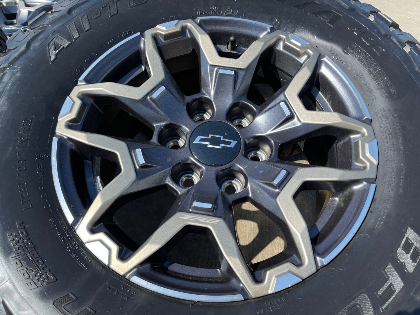 17" Chevy Silverado ZR2 OEM 95751 Beadlock wheels rims Colorado Sierra NEW BFG