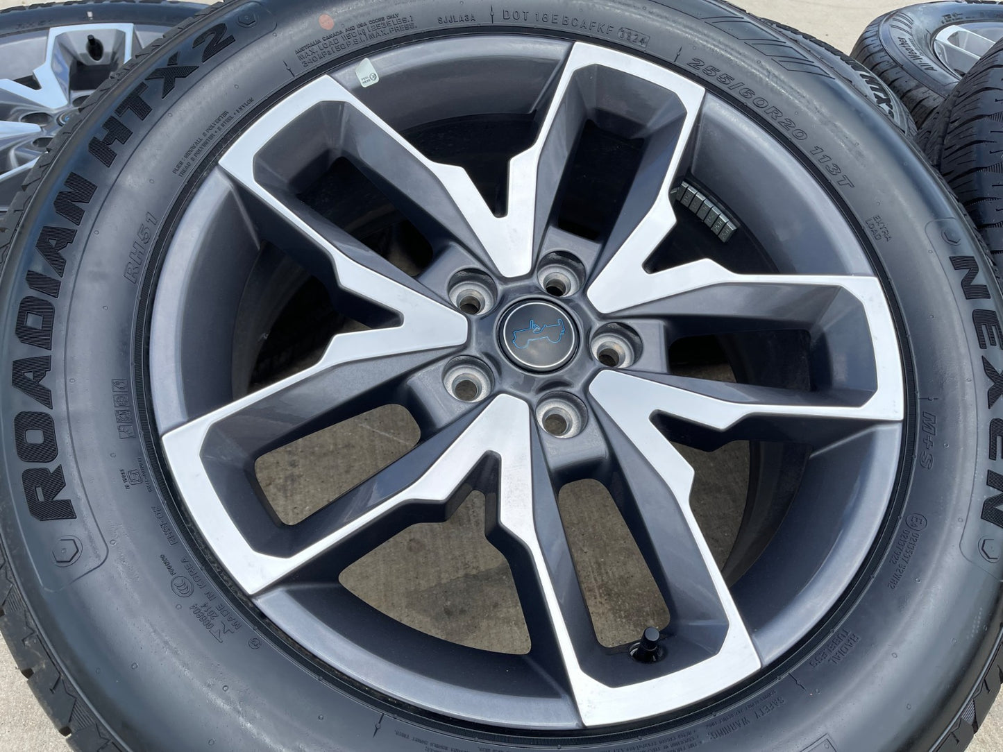 20" Jeep Wrangler Rubicon 4XE OEM 9333 wheels rims Gladiator 2024 2025 2026 NEW