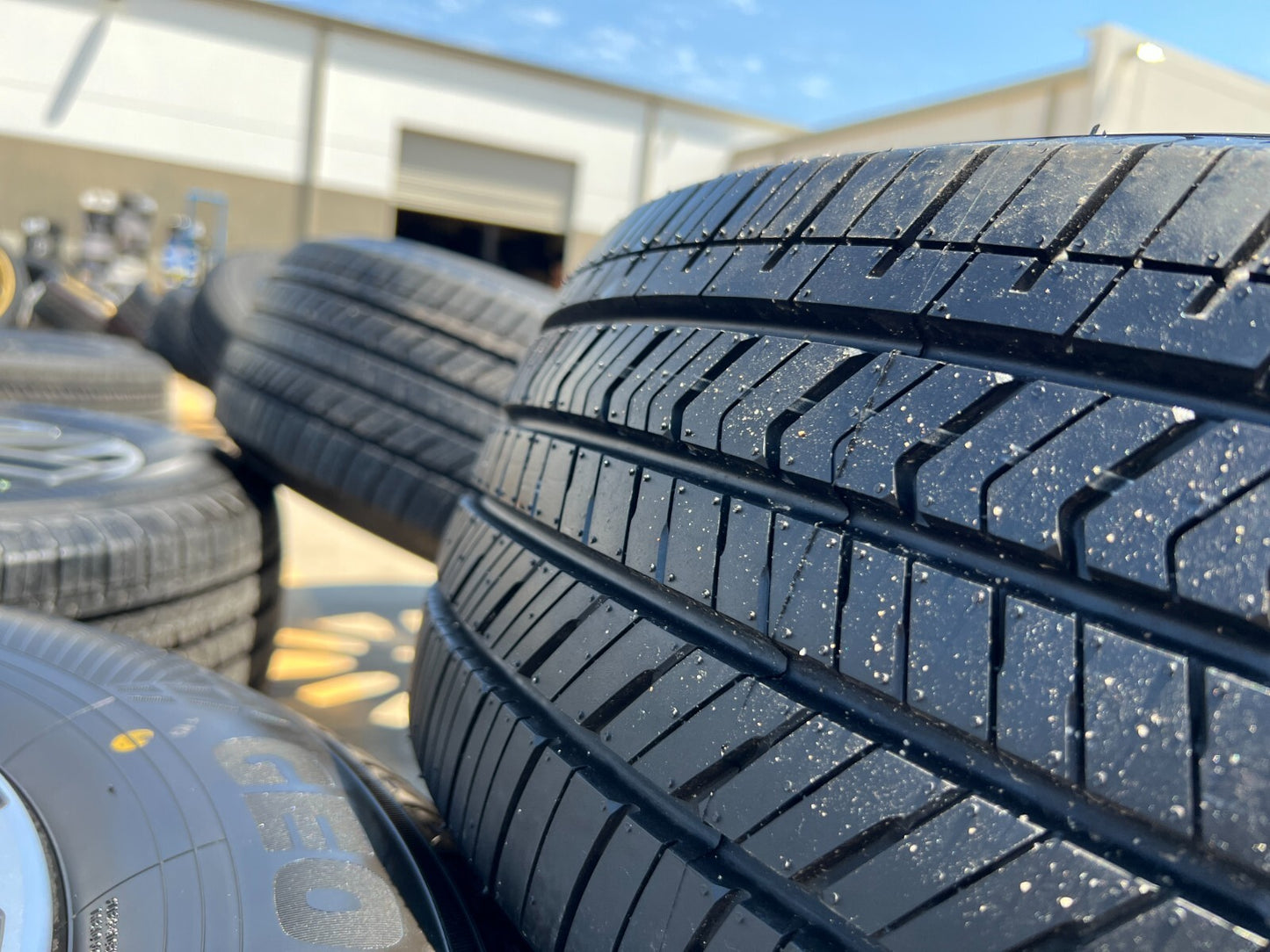 20" Toyota Tundra Platinum OEM wheels rims 95295 75276 Sequoia 2024 2025 NEW