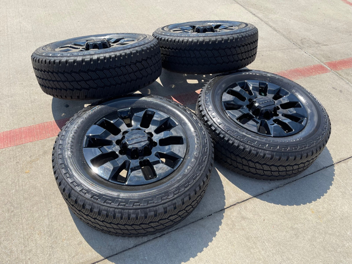 20" GMC Sierra DENALI Chevy Silverado 2500 3500 OEM 5960 5947 wheels rims NEW