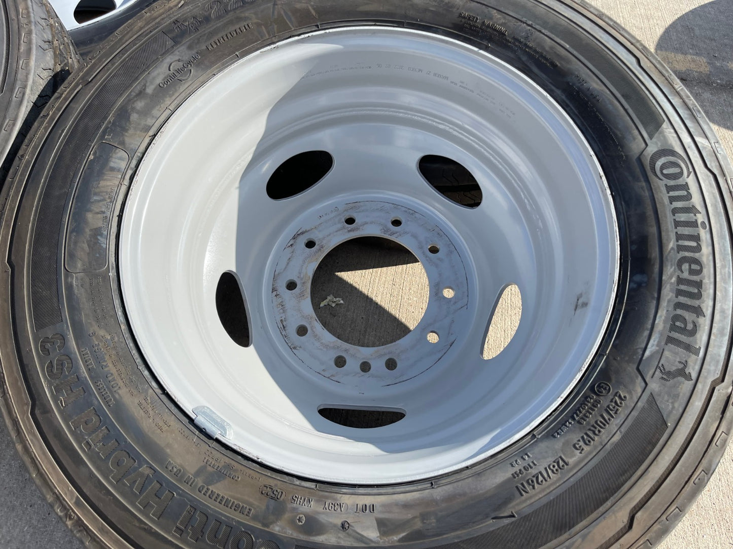 19.5" Ford F-450 Dually F-550 rims wheels RAM 4500 OEM 10x225 CONTINENTAL NEW