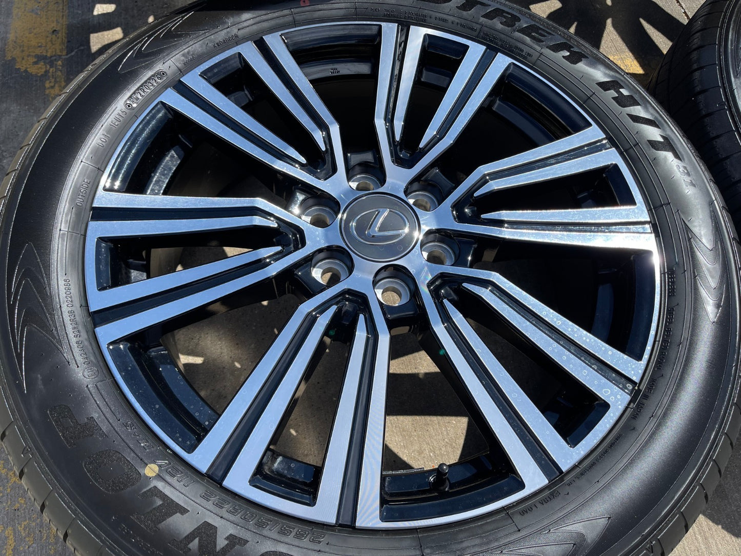 22" Lexus LX600 OEM wheels rims 74402 Toyota Tundra Sequoia 2025 2026 2027