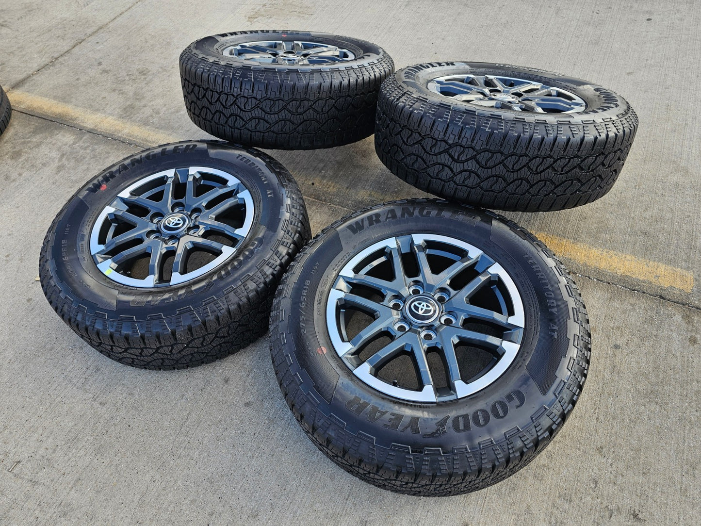 18" Toyota Tacoma 4Runner TRD OEM 10641 wheels rims 2024 2025 2026 NEW GOODYEAR