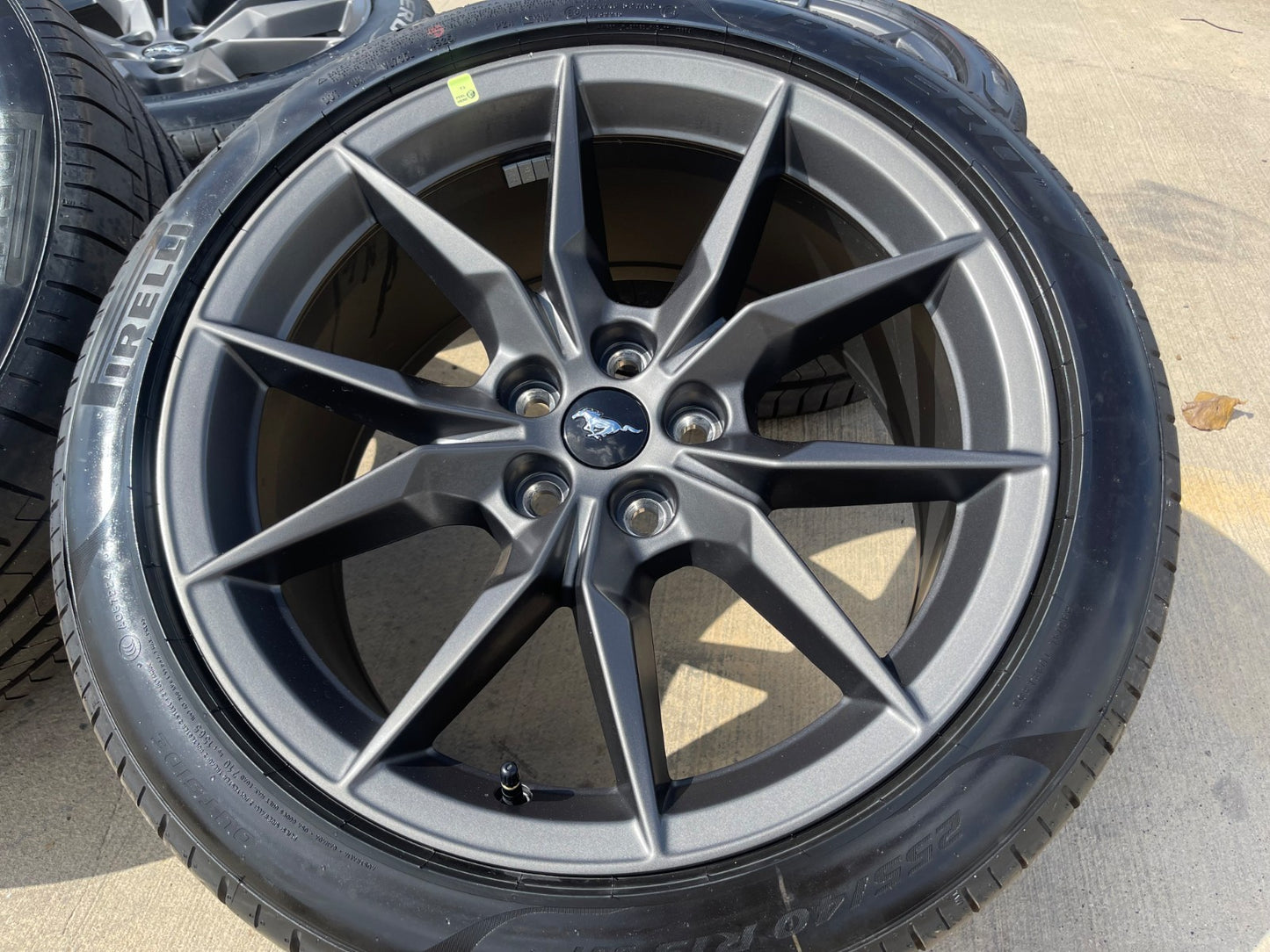 19" Ford Mustang GT Dark Horse OEM 95839 95840 wheels rims 2025 2026 2027 NEW