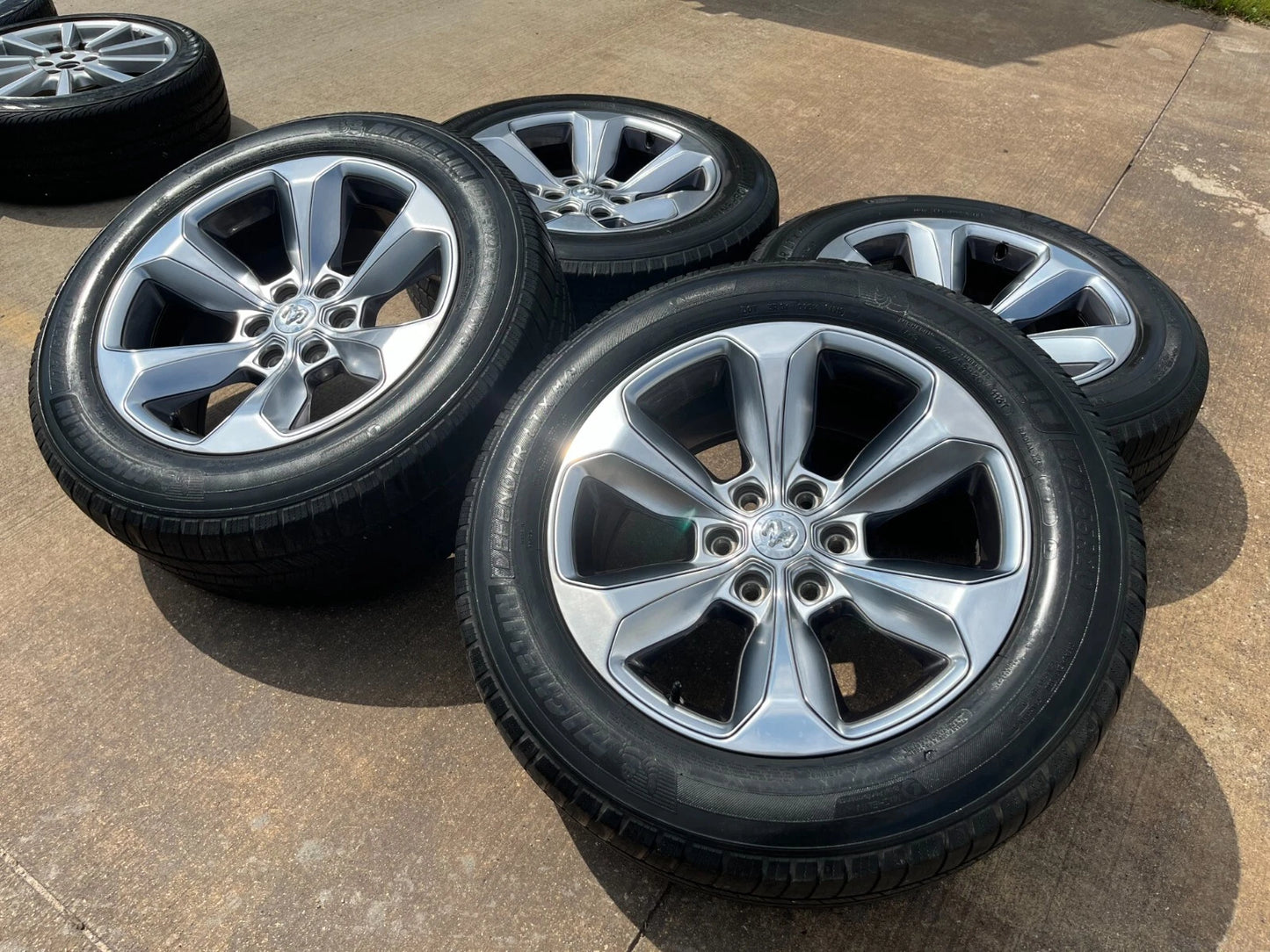 20" Dodge Ram 1500 OEM Laramie wheels rims 2681 tires MICHELIN