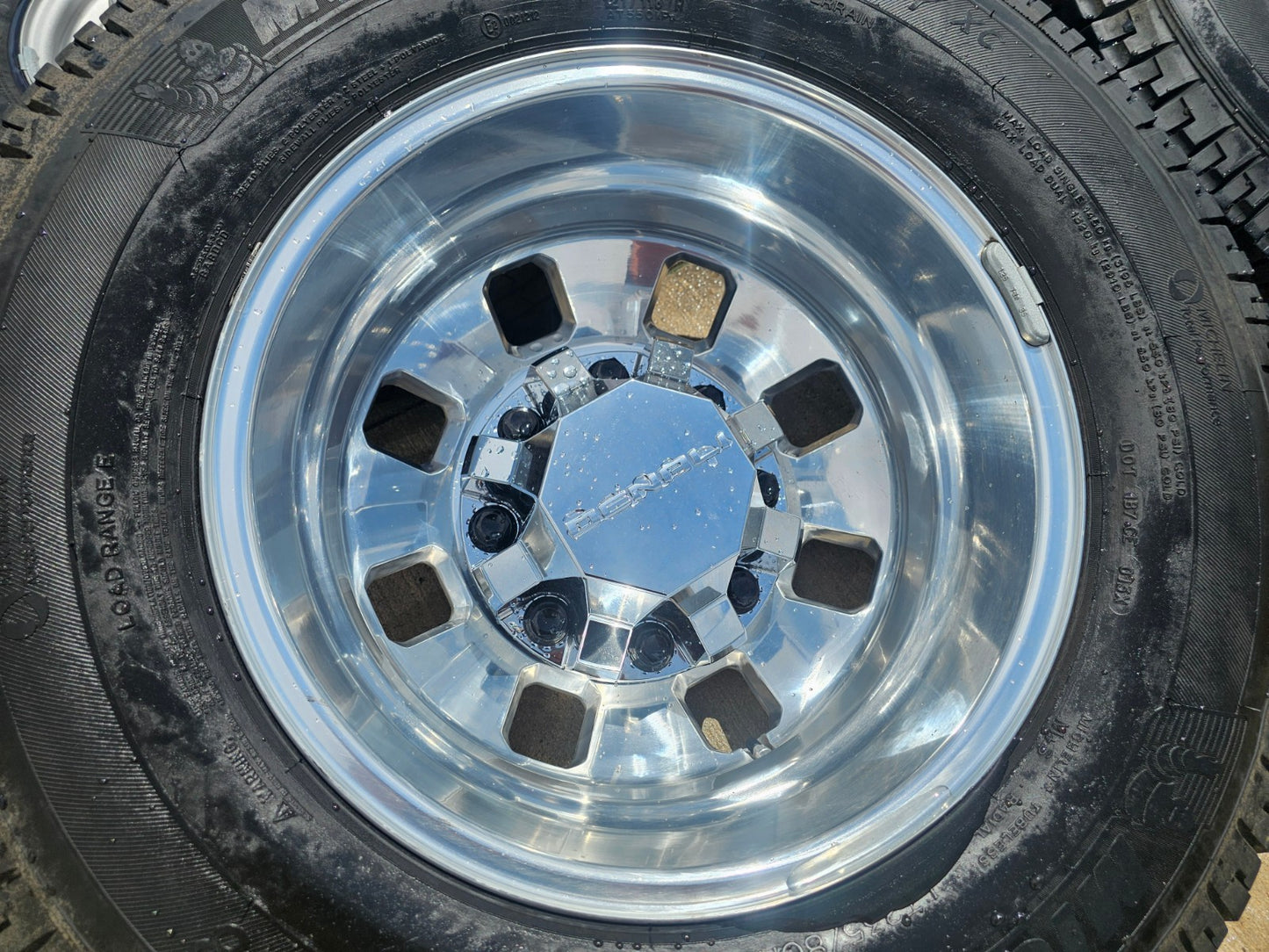 18" GMC Sierra Chevy Silverado 3500 Dually rims wheels OEM 14127 14129 SET