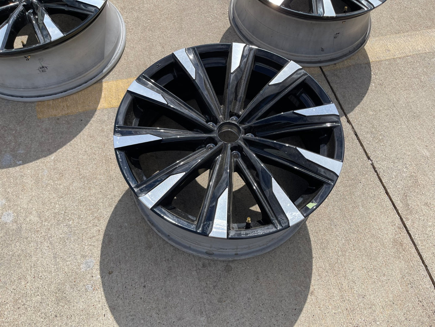 21" Toyota Crown Signia OEM 75332 wheel rim Camry Lexus 2023 2024 2025 2026