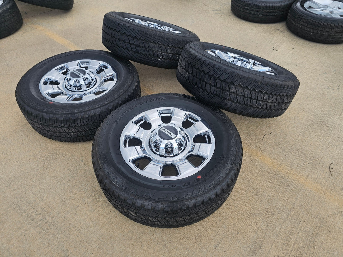 20" Ford F-250 F-350 OEM LARIAT LIMITED 10295 25085 10552 wheels rims CHROME NEW