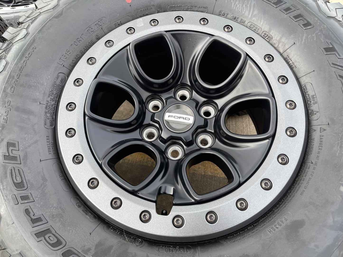 17" Ford F-150 Raptor OEM BEADLOCK rims wheels 10459 95210 BFG KO2 35" tires NEW