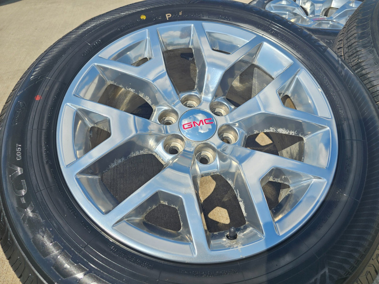 20" GMC Yukon Chevy Tahoe OEM Y spoke wheels rims 5698 tires