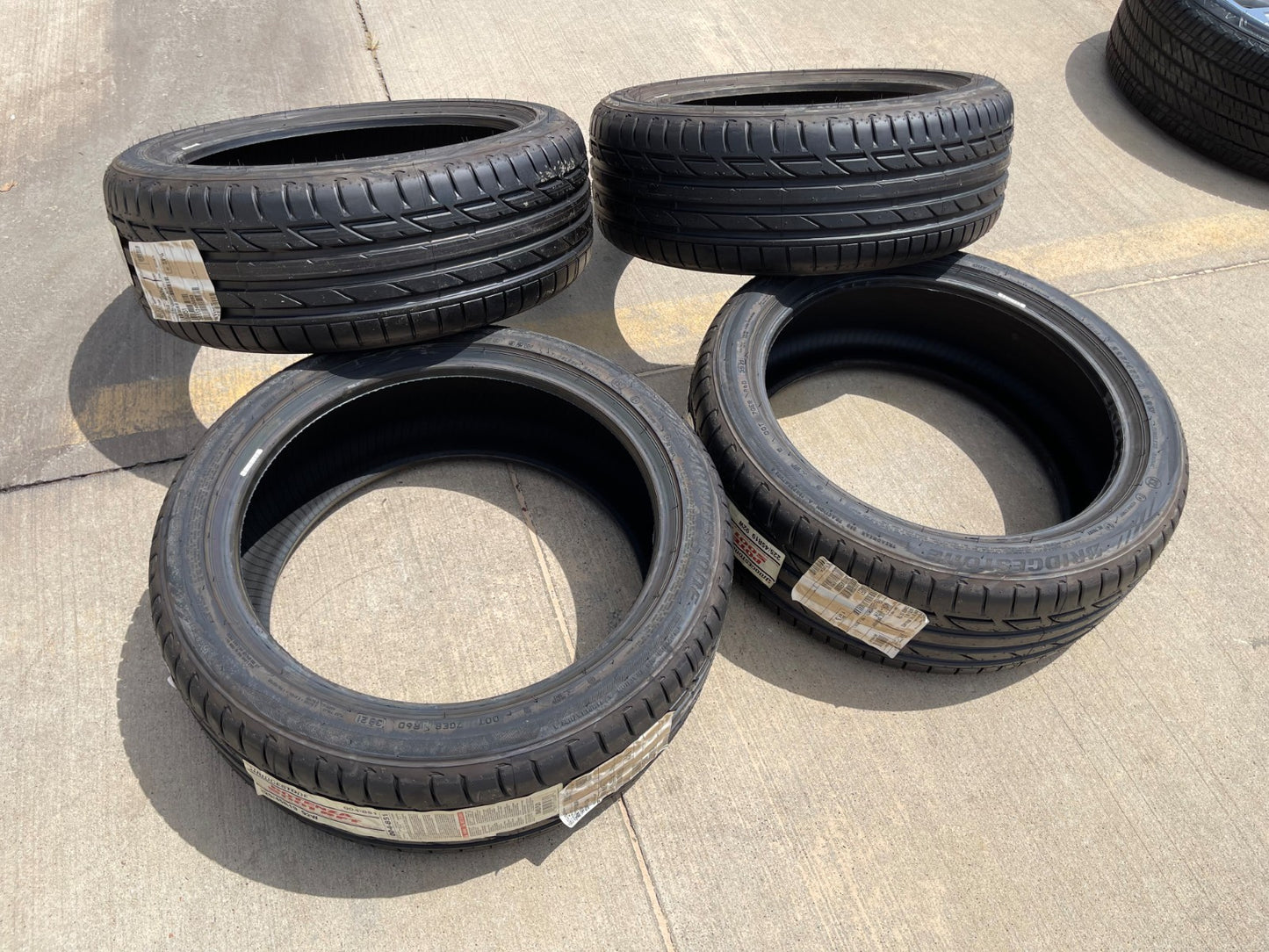 (4) 225/45/19 Bridgestone Potenza S001 RFT tires 225/45R19 92W BRAND NEW!