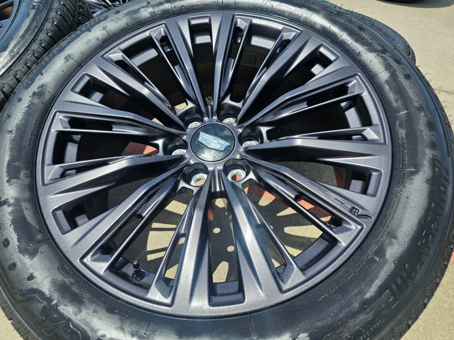 22" Cadillac Escalade V V600 Platinum OEM ORIGINAL wheels rims 2025 2026 NEW