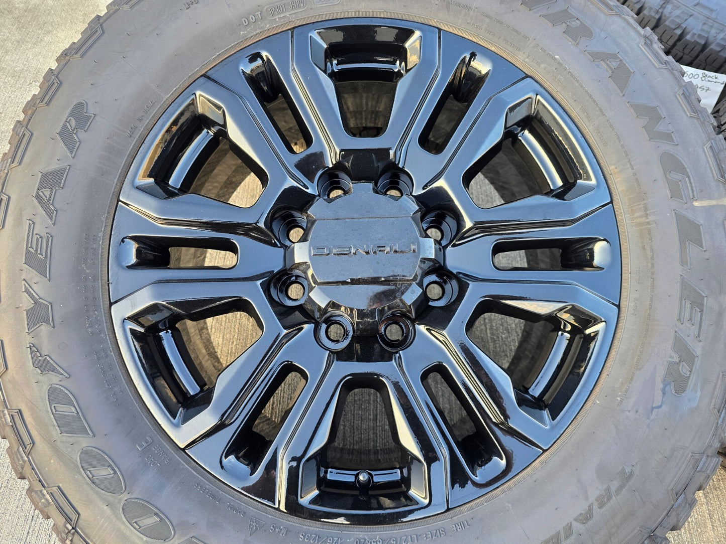 20" GMC Sierra Chevy 2500 OEM 5957 BLACK DIAMOND wheels rims 2024 2025 NEW