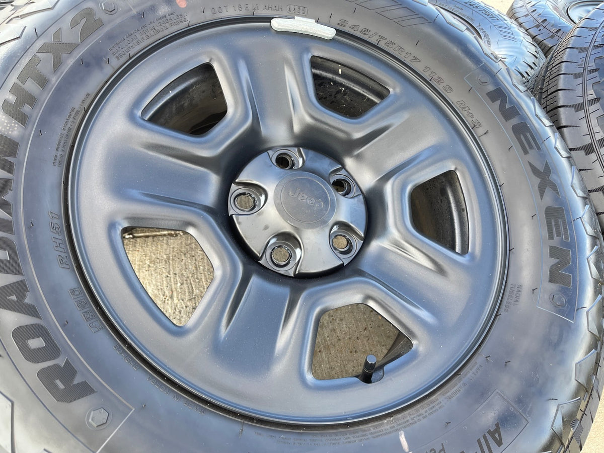17" Jeep Wrangler Rubicon OEM wheels rims 9220 9240 Gladiator 2026 2027 SET NEW