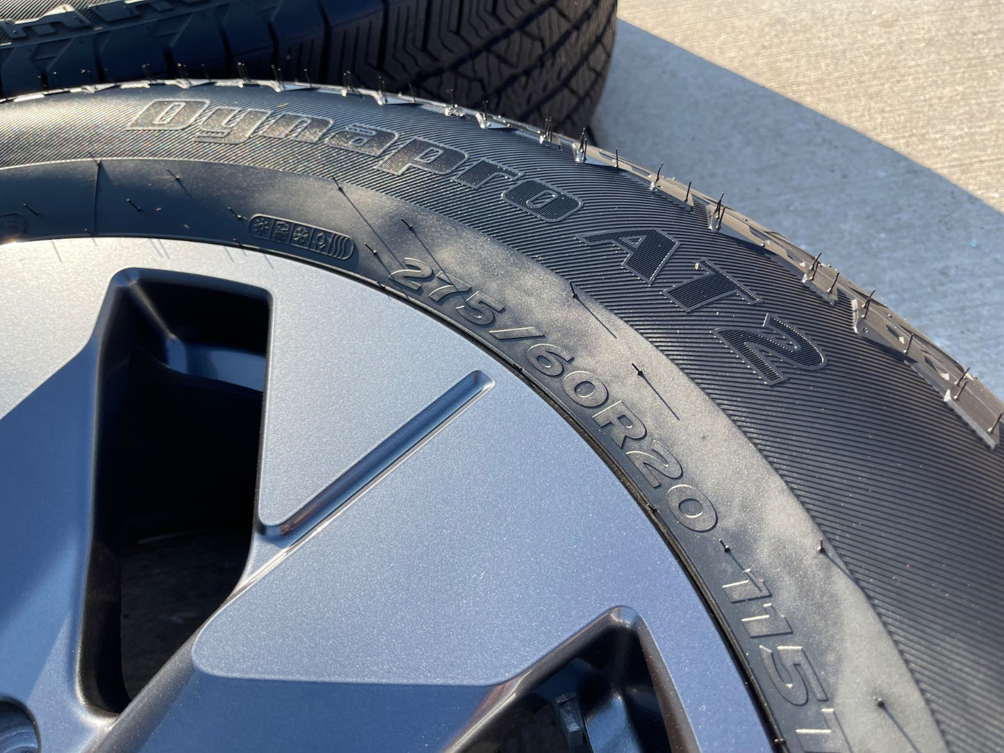 20" Ford F-150 LIMITED OEM rim wheel tire 10471 Expedition 2025 2026 HANKOOK NEW