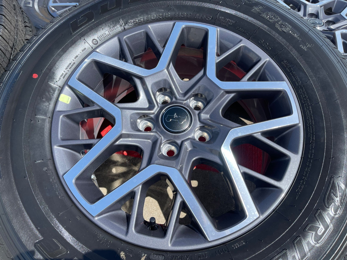 18" Jeep Wrangler Gladiator Grand Cherokee OEM 9331 wheels rims SET 2026 NEW