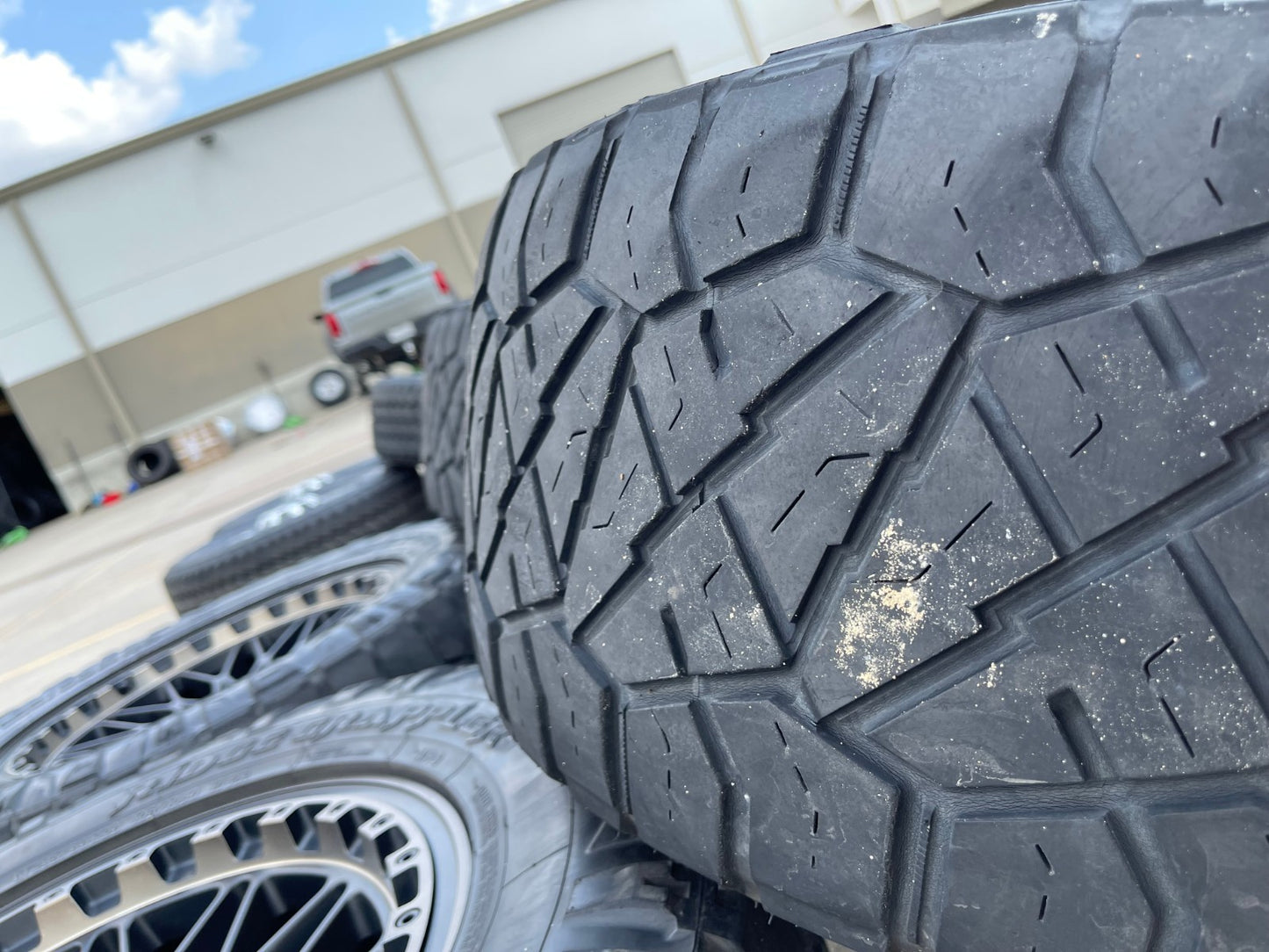 20x9 Fuel Trigger D759 Chevy Silverado RAM Tacoma wheels rims 6x139 6x5.5 tires