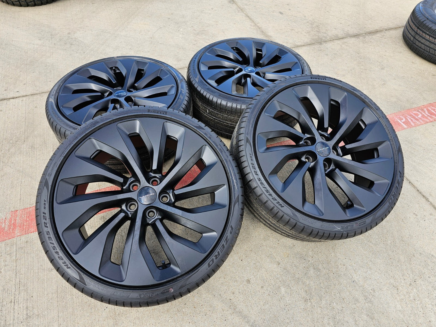 21" Lucid Air OEM Grand Touring black wheels rims tires 2023 2024 2025 2026 NEW