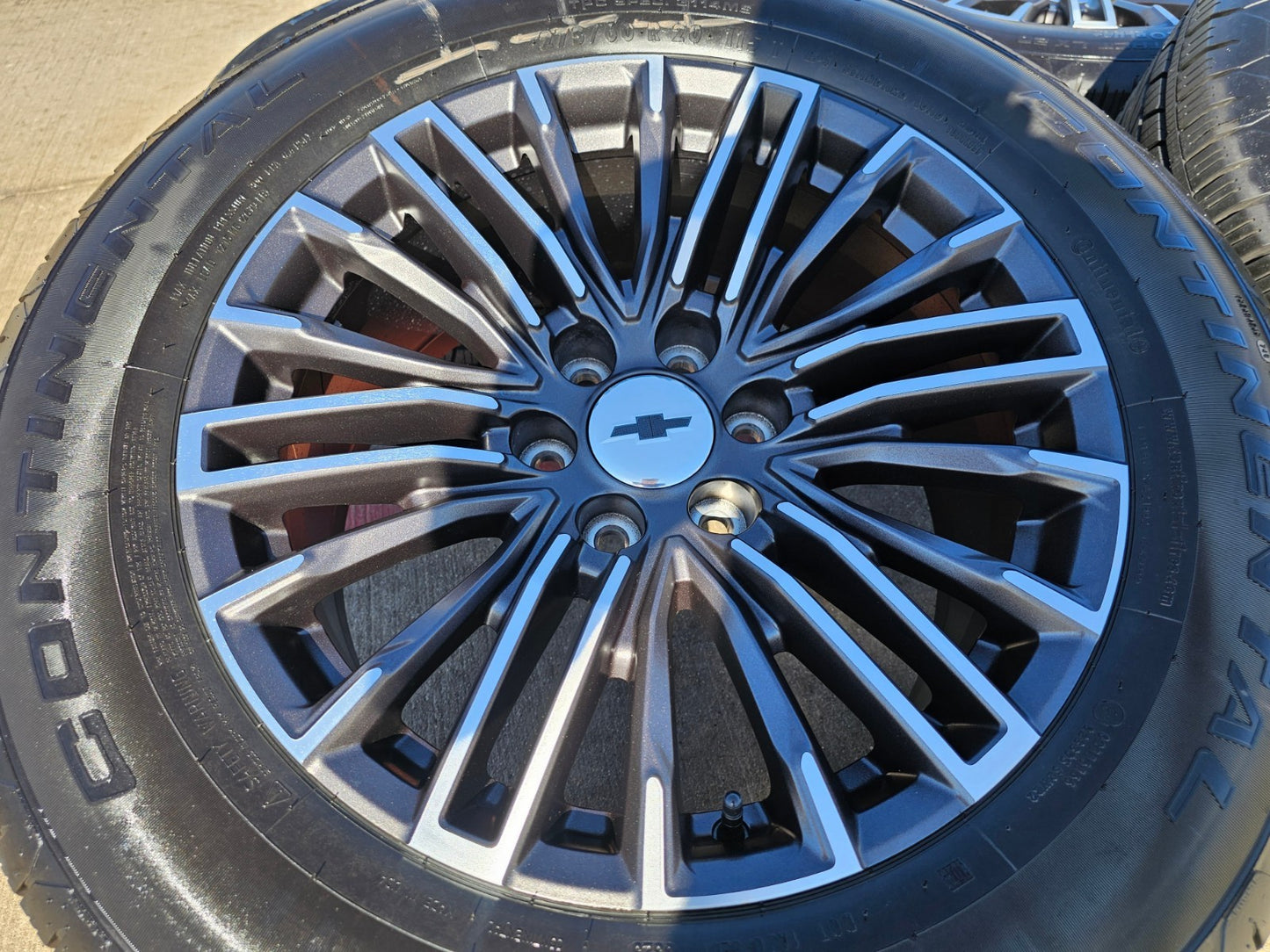 20" Chevy Silverado Tahoe GMC Sierra Yukon OEM wheels rims 2025 2026 2027 NEW