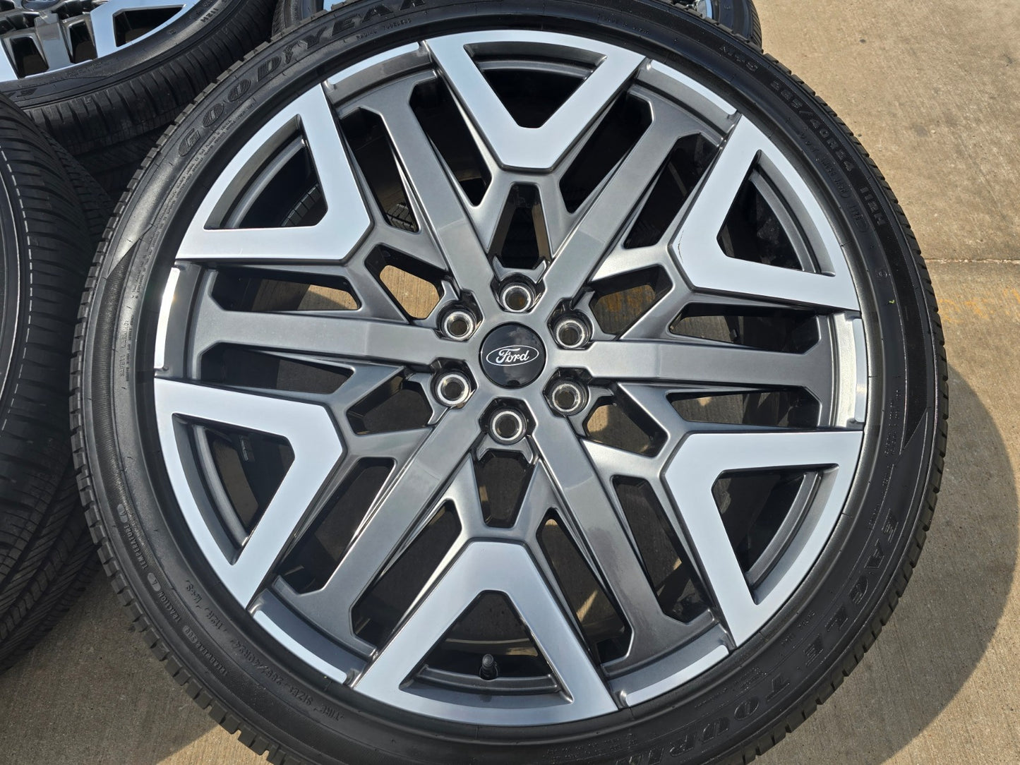 24" Ford F-150 LIMITED Plus OEM rims wheels Expedition 2025 2026 2027 NEW