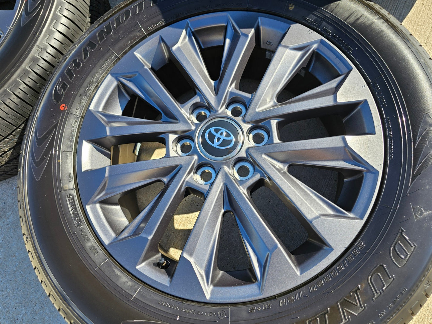 20" Toyota Land Cruiser OEM wheels rims 94057 Tundra Sequoia 2024 2025 2026 NEW