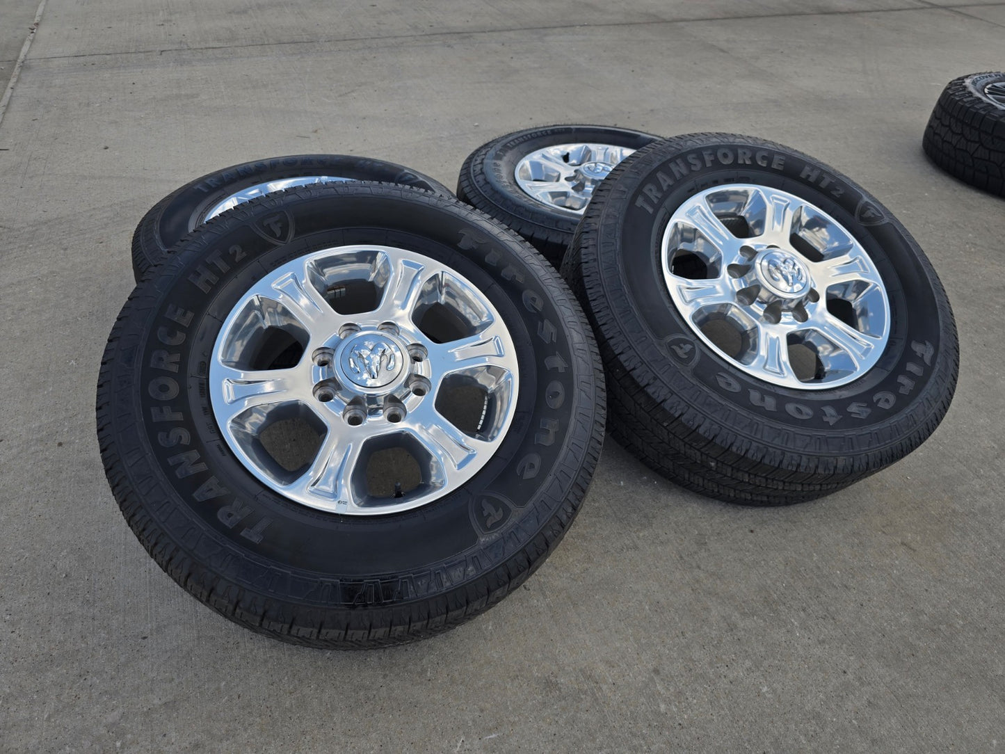18" Ram 2500 3500 Laramie Power Wagon OEM wheels rims 2692 FIRESTONE H/T2 NICE