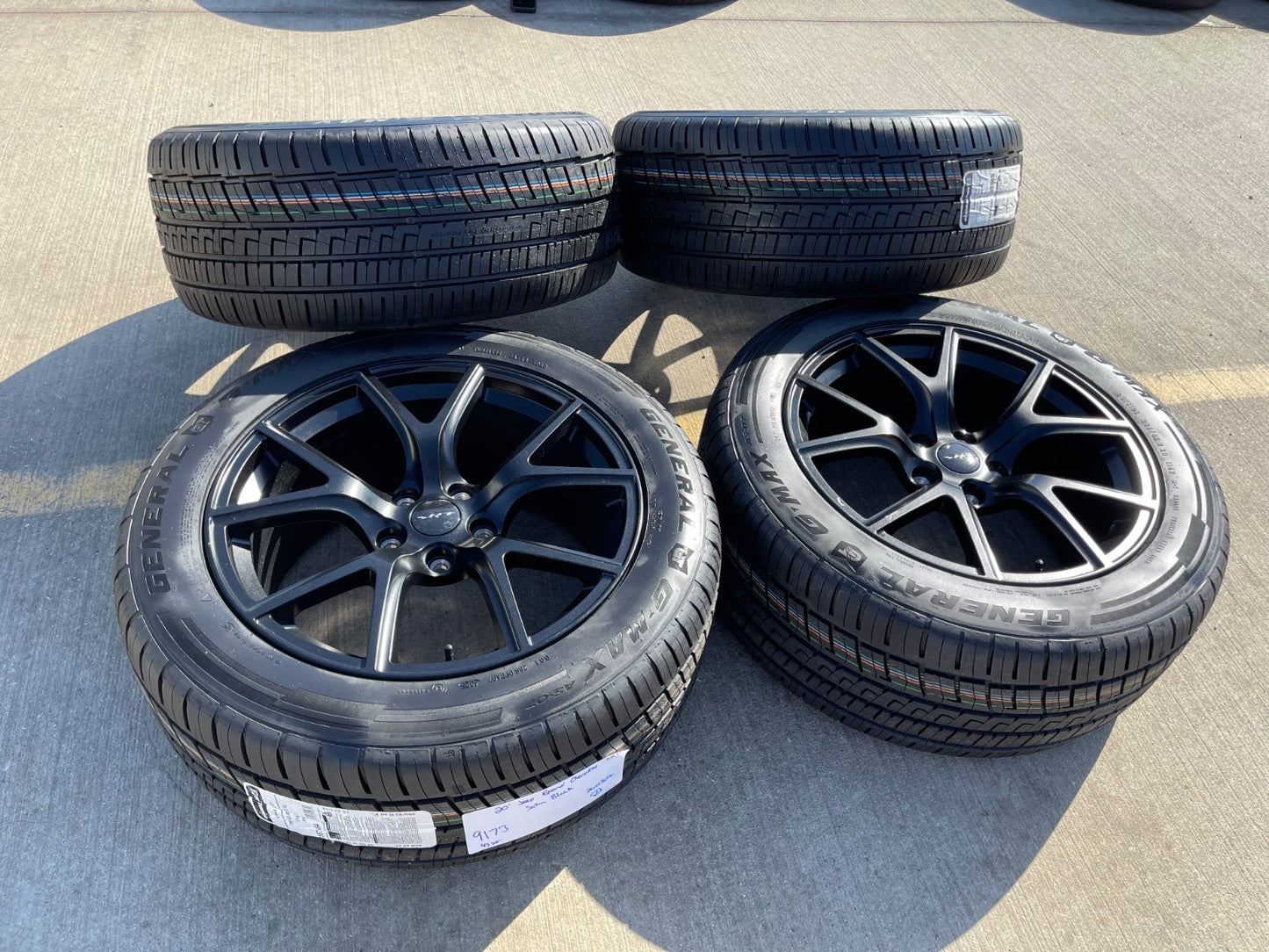 20" Jeep Grand Cherokee SRT Trackhawk OEM 9173 wheels rims tires GENERAL NEW