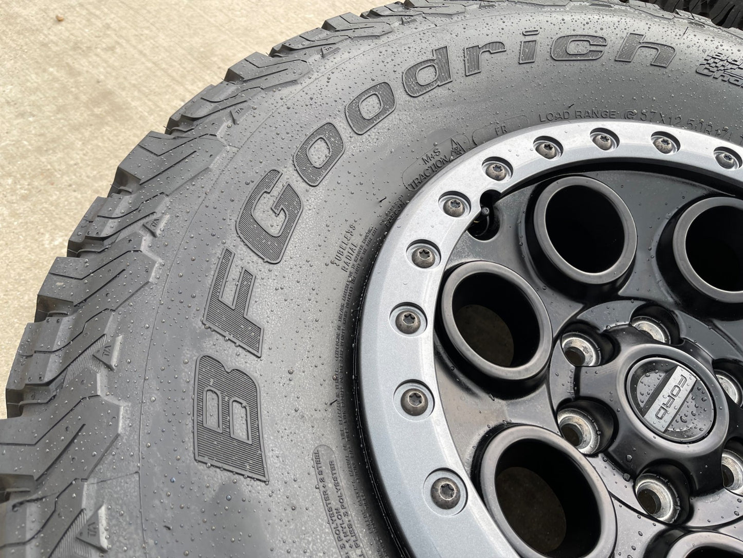 17" Ford F-150 Raptor OEM BEADLOCK 10612 rims wheels SET BFG KO2 37" NEW