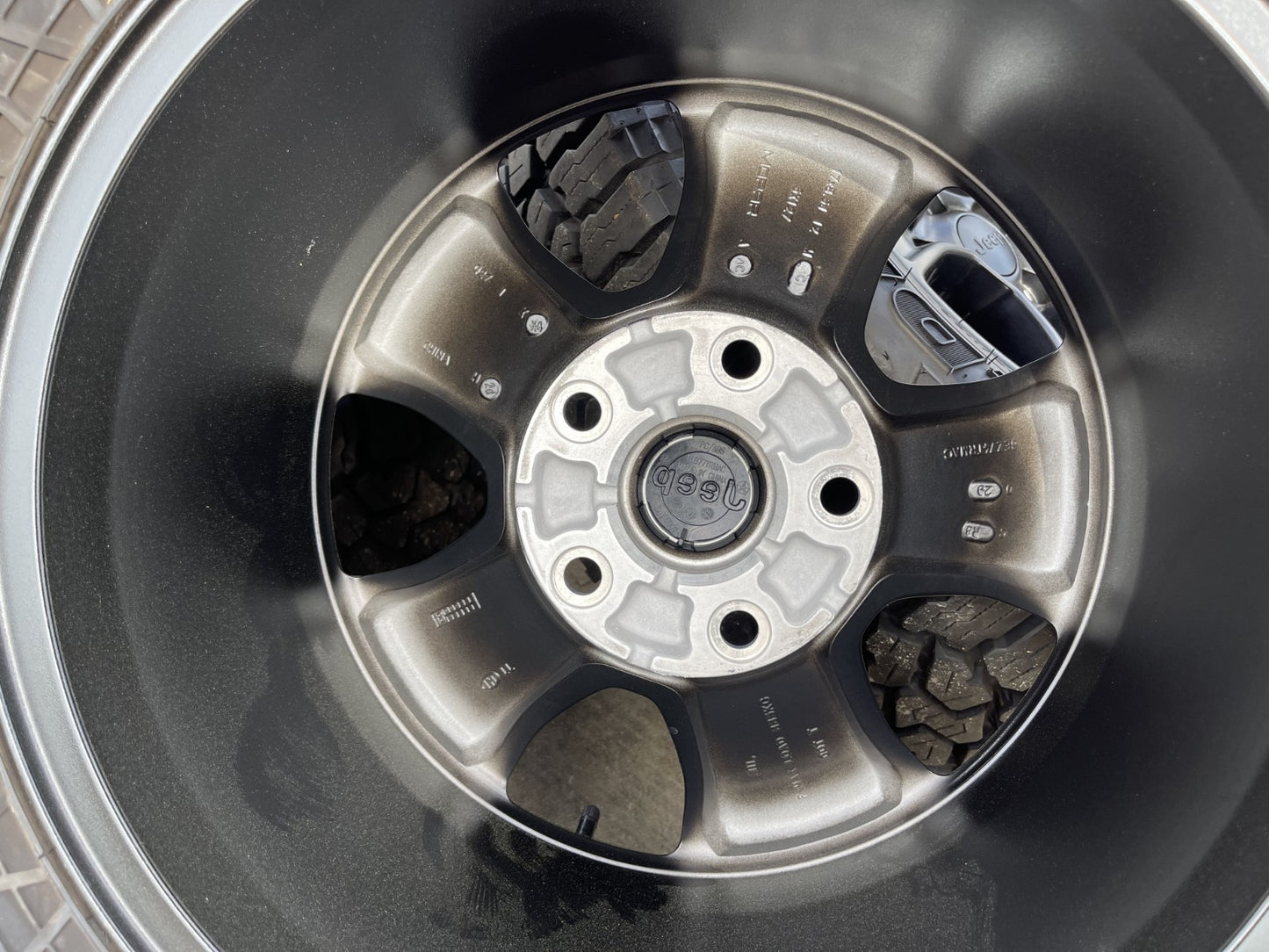 (5) 17" Jeep Wrangler Rubicon OEM 96226 wheels rims Gladiator FALKEN A/T3 NEW