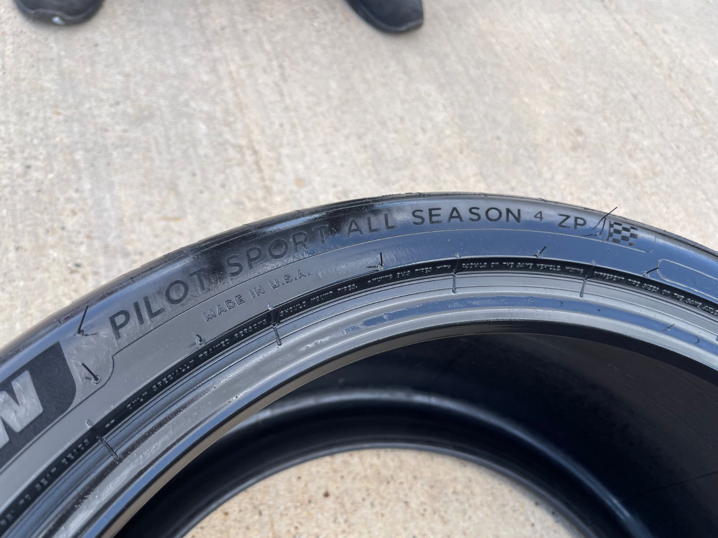 (1) 285/30/19 Michelin Pilot Sport A/S 4 All Season 94Y ZP 285/30R19 tire NEW